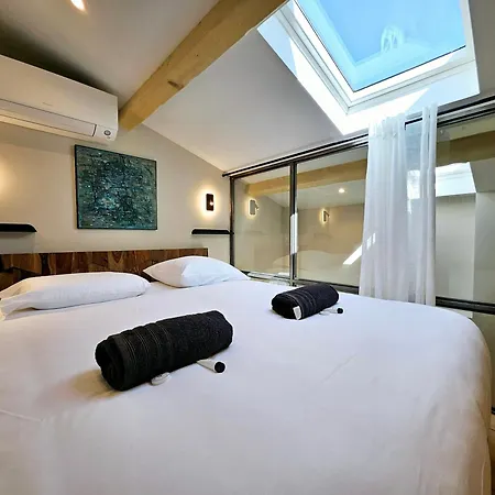 Le Dotec Mediterraneen - Triplex Dans Le Vieil Antibes